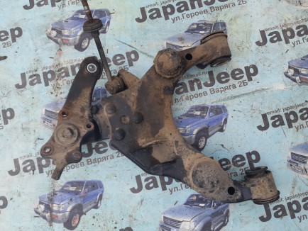 Рычаг передний правый нижний 48068-35080 48068-35081 TOYOTA LAND CRUISER PRADO