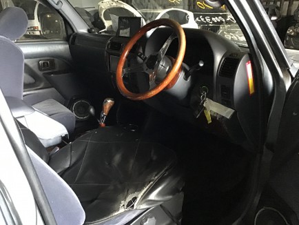 Рычаг передний правый нижний TOYOTA LAND CRUISER PRADO KZJ90 1996