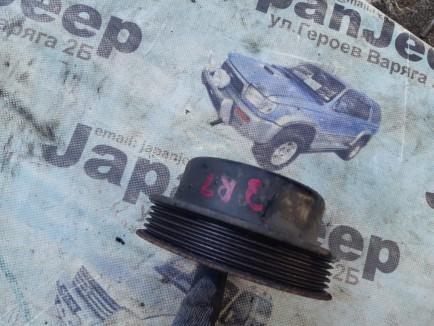 Шкив помпы TOYOTA HILUX SURF OEM 16371-75030 RZN185 2000