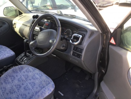 SUZUKI ESCUDO TL52 1998